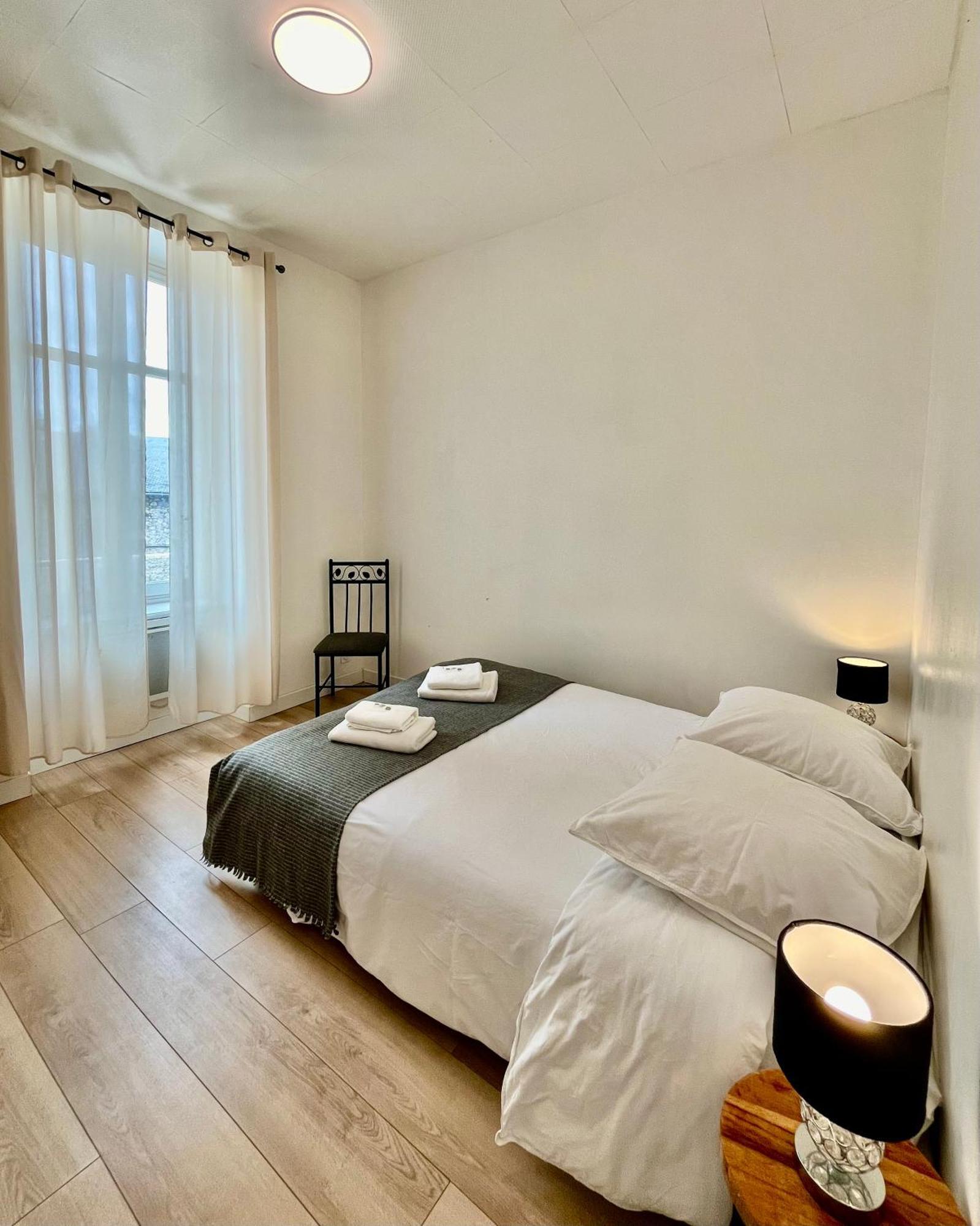 Appartement T2 Place Carnot -Dabnb Limoges Buitenkant foto